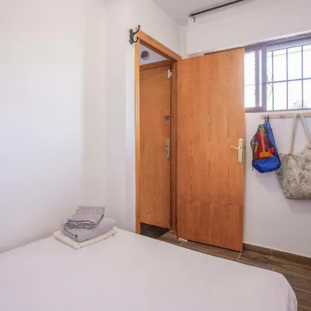 2 Bedroom Amazing In Miramar La Mata (Torrevieja)